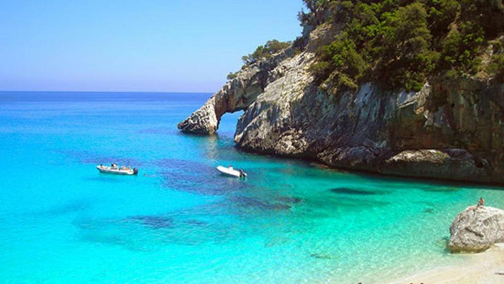 Casa Vacanze "Un Sogno Nel Blu'" バウネーイ エクステリア 写真